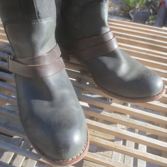 Caterpillar "Corrine" Tall Ladies Leather Boots - Size 10 Women's. - Picture 3 of 10